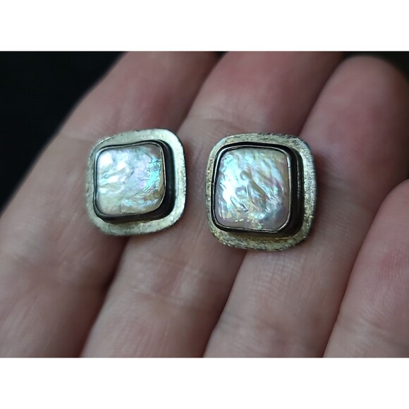 925 Sterling Silver Real Pearl Square Shaped Stud Earrings Vintage - Picture 3 of 10